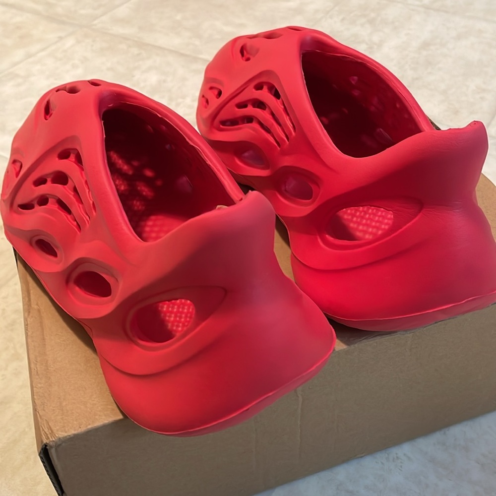 Adidas Yeezy Foam Runners men’s size 10 - Picture 4 of 13